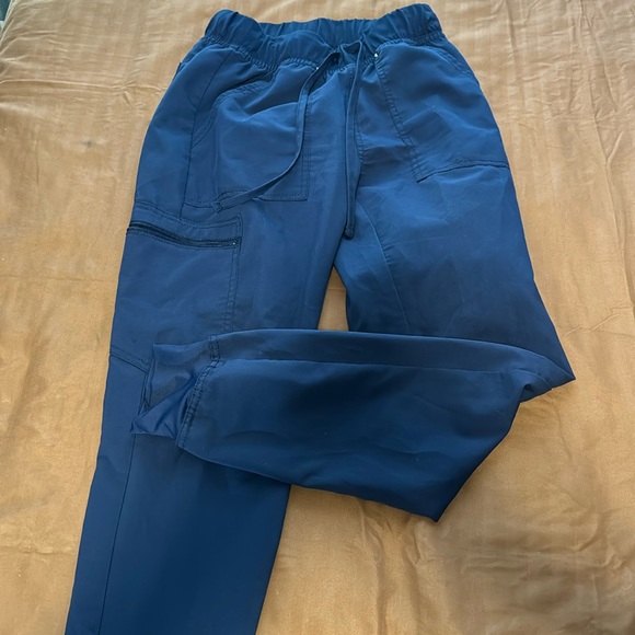 Scrubstar scrub pants, navy blue small. In very good condition. - Picture 1 of 1